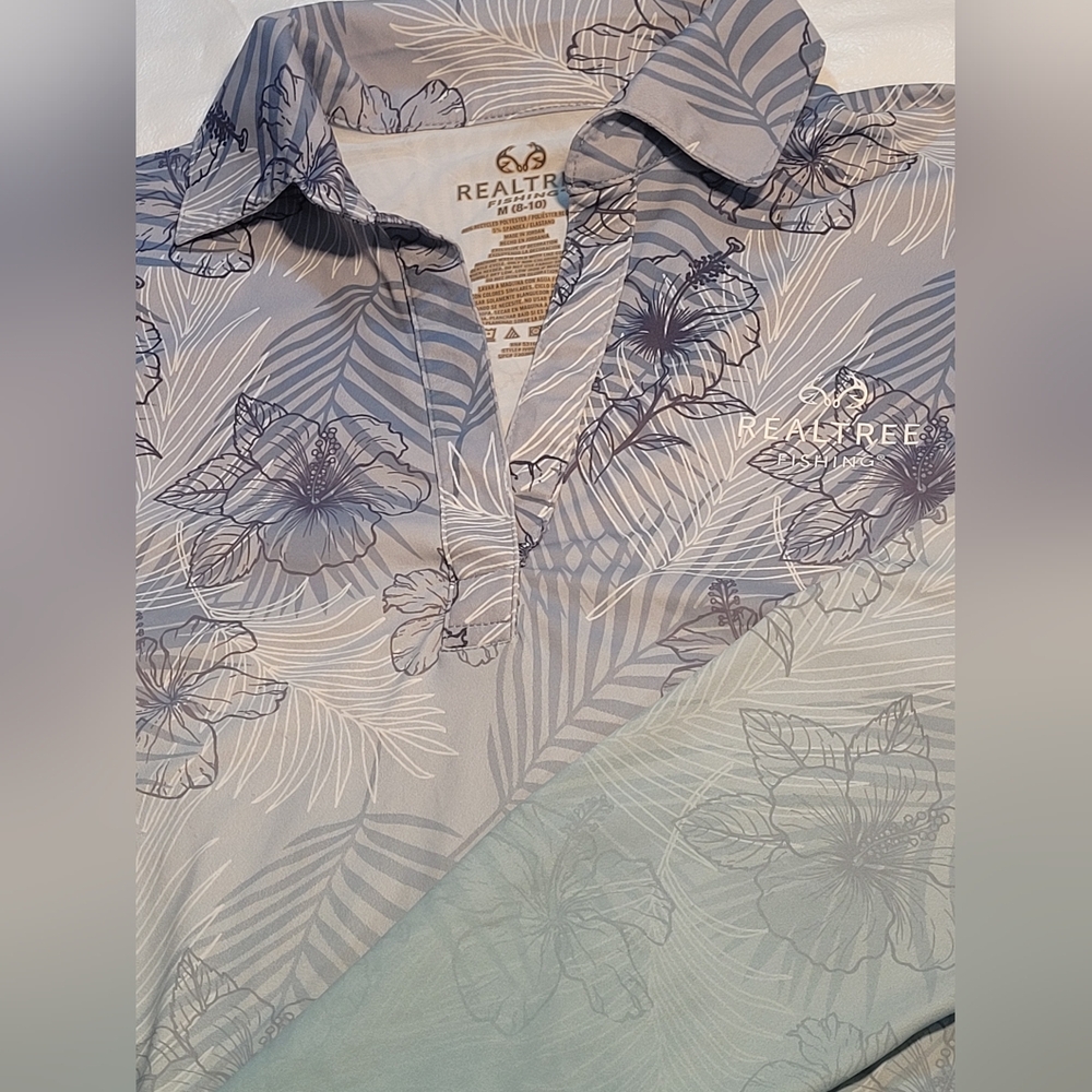 Realtree Men's Xl Light Blue Floral Performance Fishimg Shirt